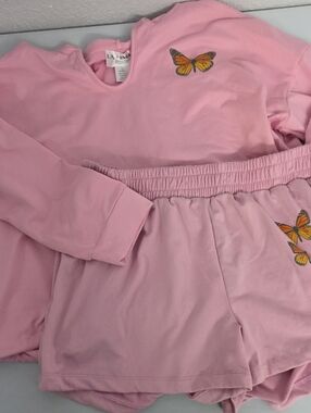 LA image Pink Hood Knit Stretch Butterfly Sweatshirt & Shorts Set Size 1X